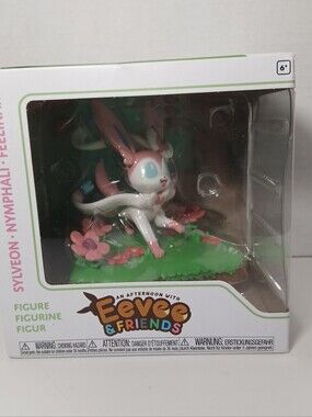 Funko Pokemon Sylveon An Afternoon with Eevee and Friends Pokemon Center New